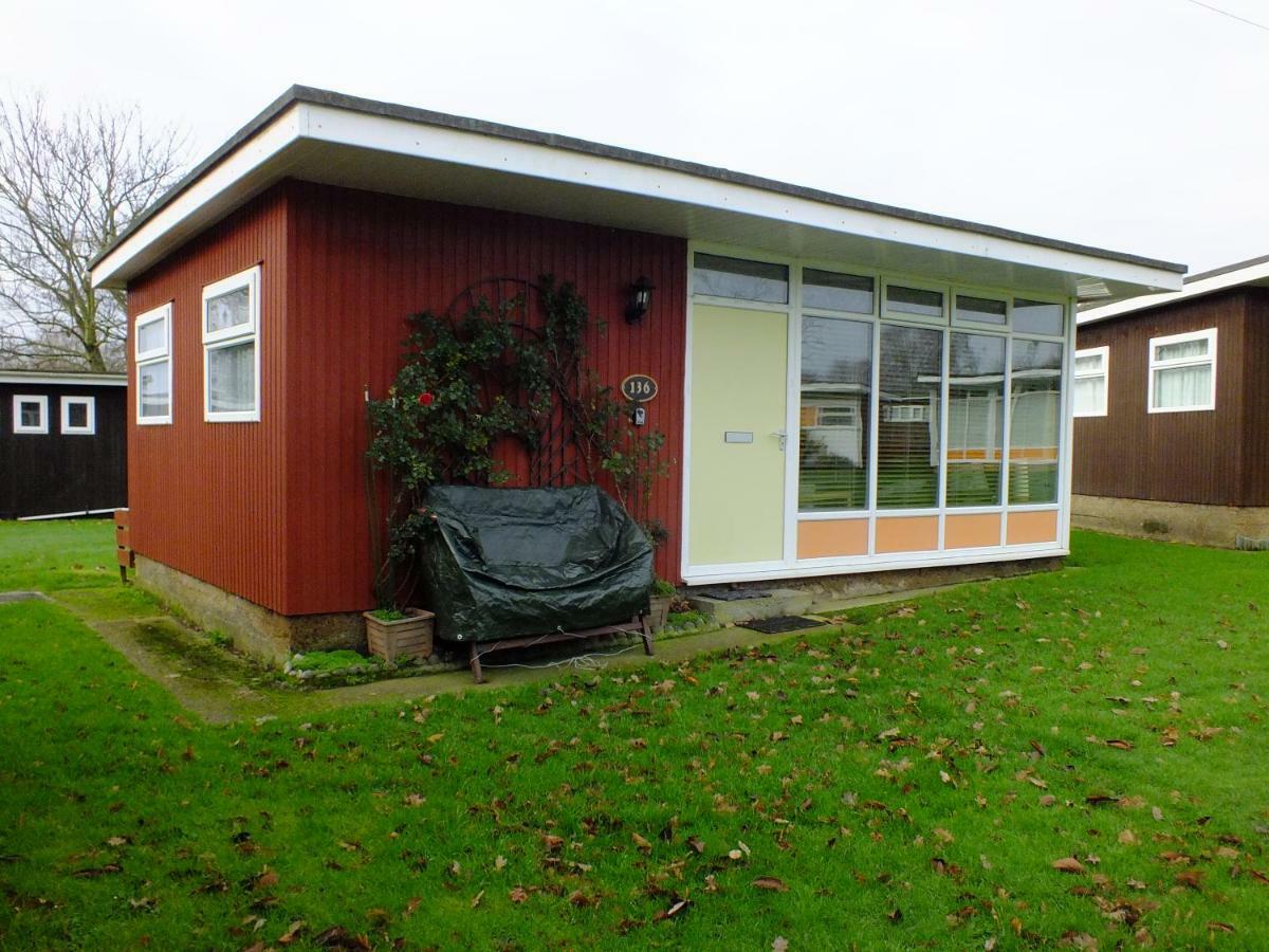 Broadside Chalet Park Stalham Exterior photo
